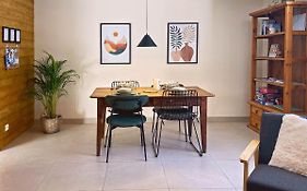 Le Chat Perche - Appartements 3 Etoiles Spacieux Et Chaleureux A Allemond